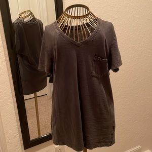 Universal Thread Grey V-Neck Pocket Tee